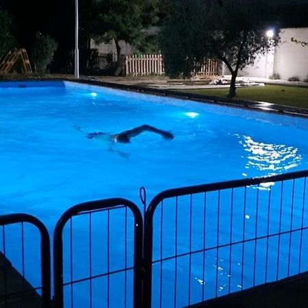 Villaluna Marchena Bagian luar foto