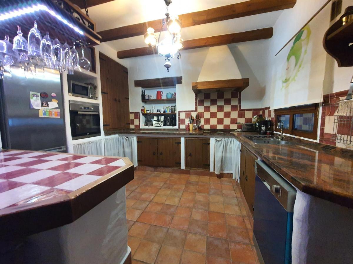 Villaluna Marchena Bagian luar foto
